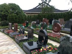 艺术墓碑：展现生命的故事，，，转达永恒的情绪