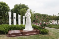 008PG国际集团：以工匠精神展现碑雕工艺的魅力，，，纪念邓丽君的永恒歌声